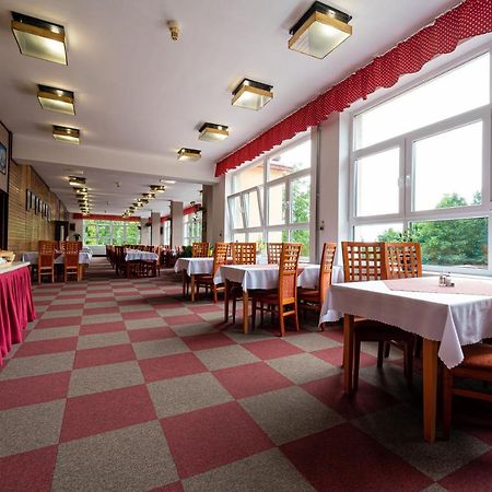 Hotel Sasanka Tatranska Lomnica Exterior photo